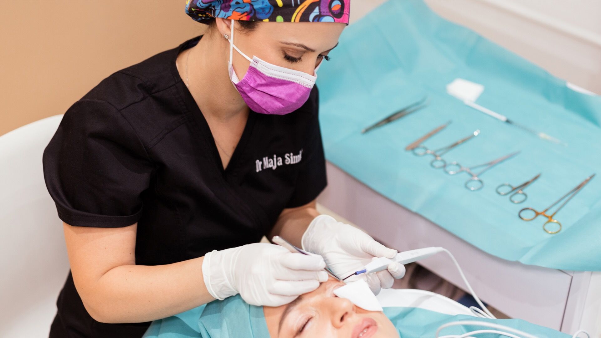 Dr Maja Simić - Plastična hirurgija 1